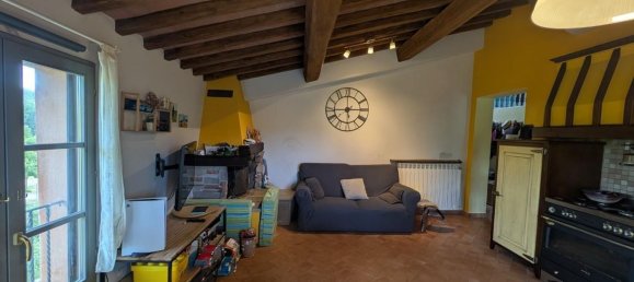 3 rooms Apartment in Montespertoli, Italy No. 301696 4
