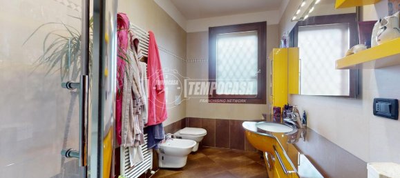 4غرفة منزل في Valsamoggia, Italy رقم 125242 24