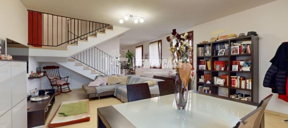 4غرفة منزل في Valsamoggia, Italy رقم 125242 4