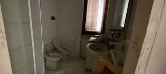 Studio in Bernareggio, Italy No. 95584 6