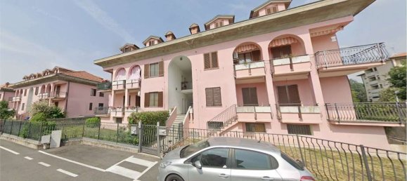 Studio in Bernareggio, Italy No. 95584 3