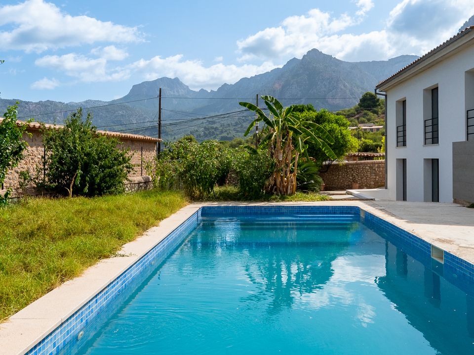 4 bedrooms Villa in Soller, Spain No. 271491