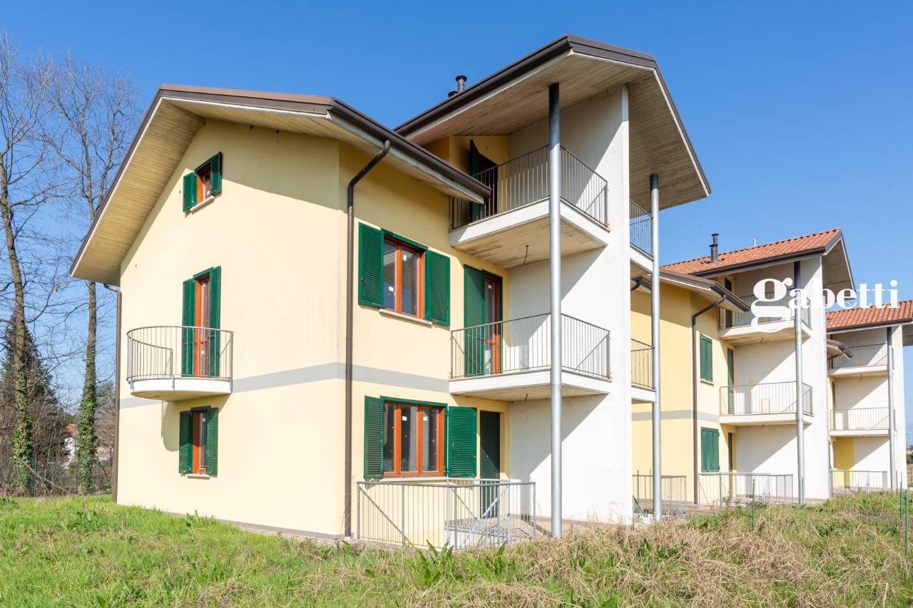 4 rooms Villa in Sulbiate, Italy No. 38338