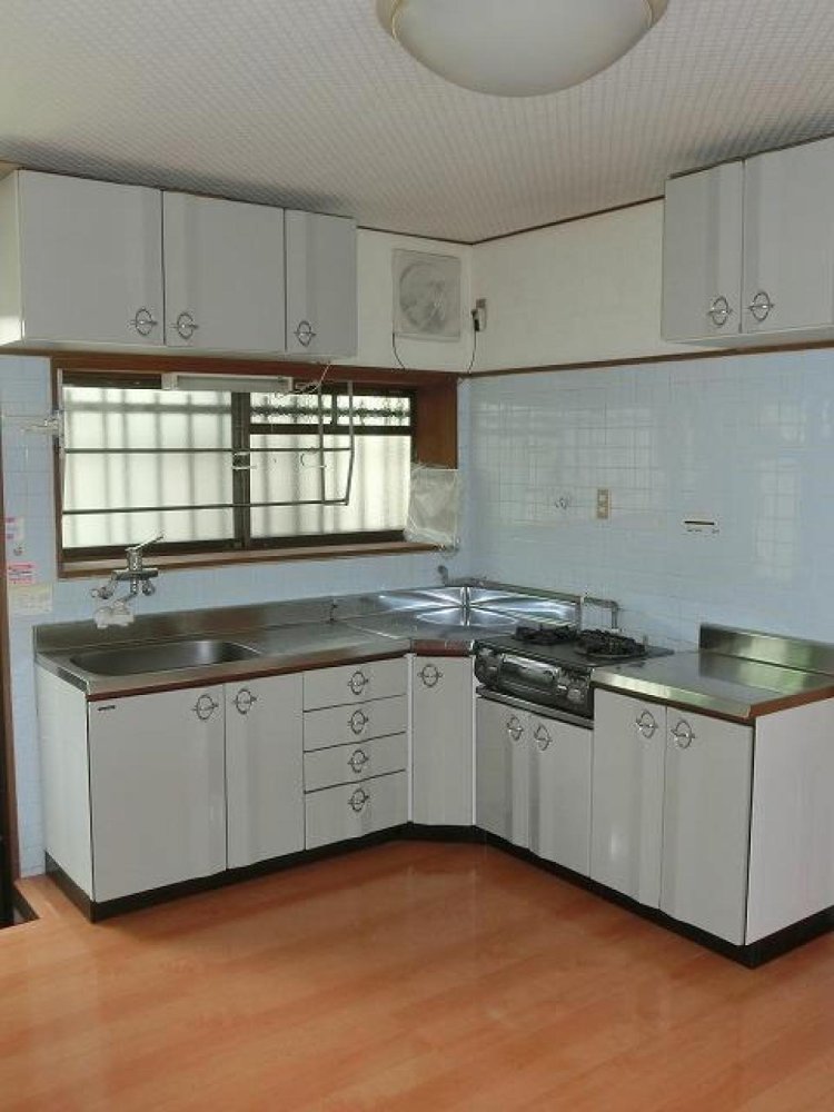 Дом с 5 спальнями в Фукуока, Япония № 548