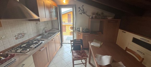 5 bedrooms Penthouse in Medolla, Italy No. 320426 2