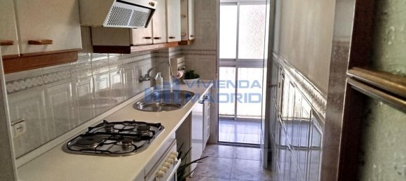 2 bedrooms Apartment in Madrid, Spain No. 173568 8
