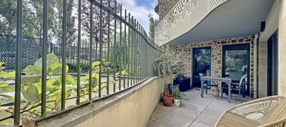 2 bedrooms Apartment in Sceaux, France No. 317325 6