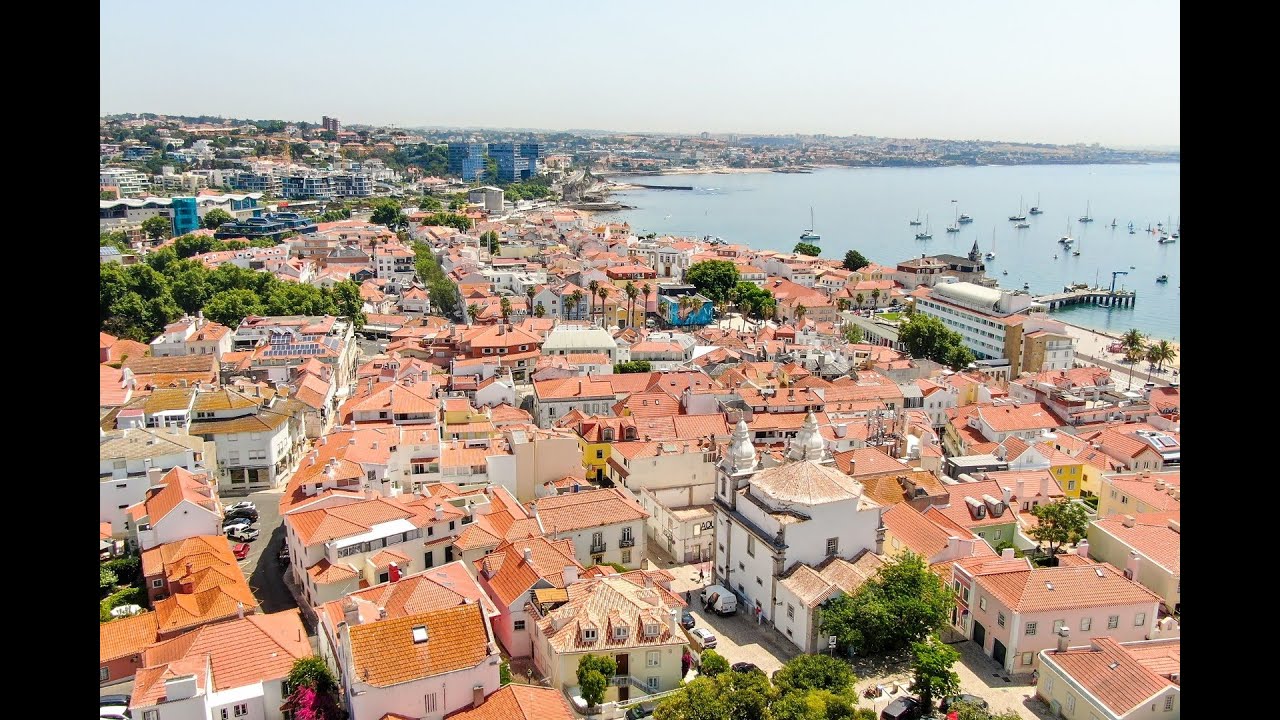 5 bedrooms Villa in Cascais, Portugal No. 205265