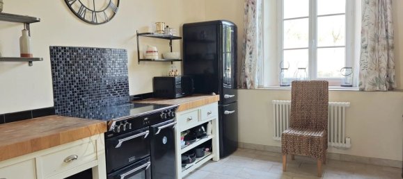 5 bedrooms House in Occitanie, France No. 336072 3