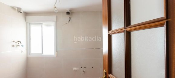 3 bedrooms Apartment in Granada, Spain No. 161945 18
