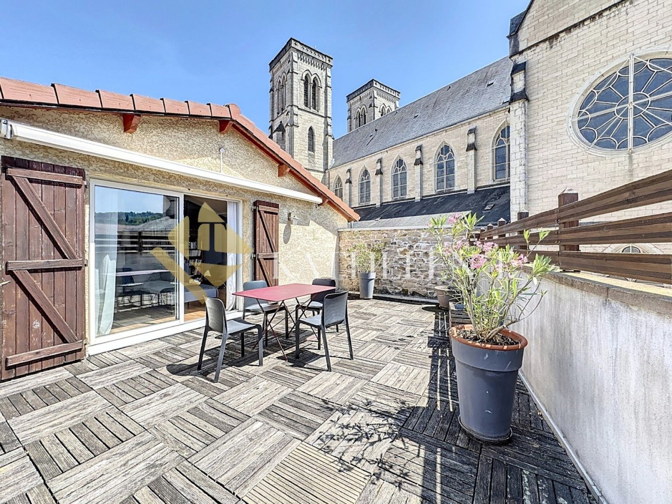 4 bedrooms Duplex in Bourgoin-Jallieu, France No. 302331