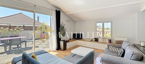 4 bedrooms Duplex in Bourgoin-Jallieu, France No. 302331 3