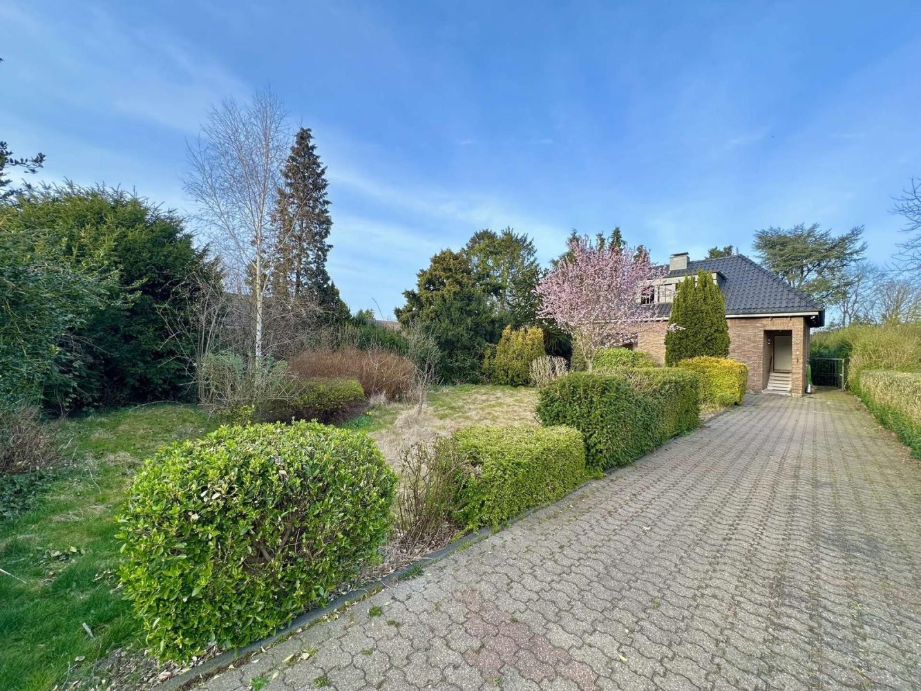 3 bedrooms House in Wesel, Germany No. 306513