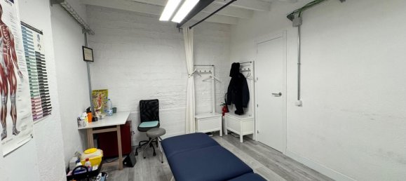 Gewerbliche Immobilie in Sants-Montjuic, Spain 79m², Nr. 146092 10