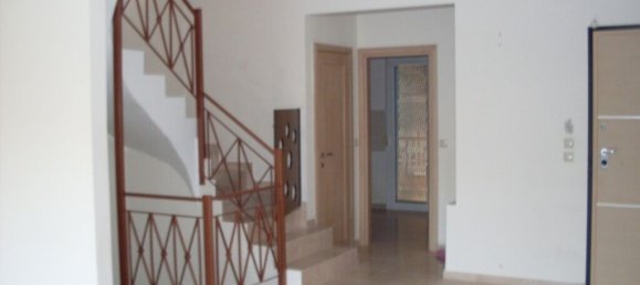 Недвижимость с 4 спальнями в Pefka, Неаполис-Сикеэ, Салоники, Центральная Македония, Македония и Фракия, Греция № 55273 3