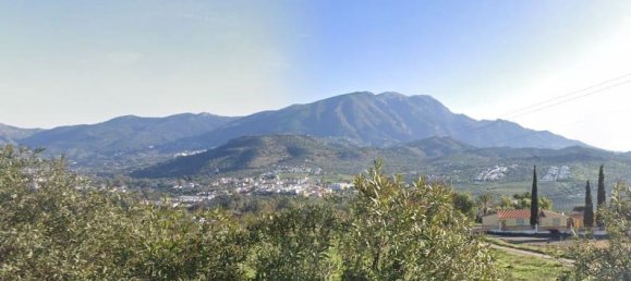  Land in Vinuela, Spain No. 134956 3