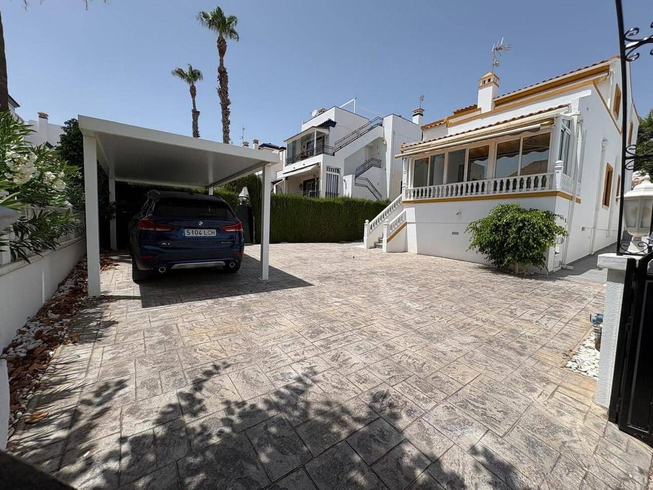 3 Schlafzimmer Villa in Alicante, Spain, Nr. 188709