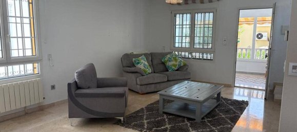 3 Schlafzimmer Villa in Alicante, Spain, Nr. 188709 5