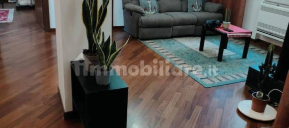 2 bedrooms Apartment in Livorno, Italy No. 349500 2