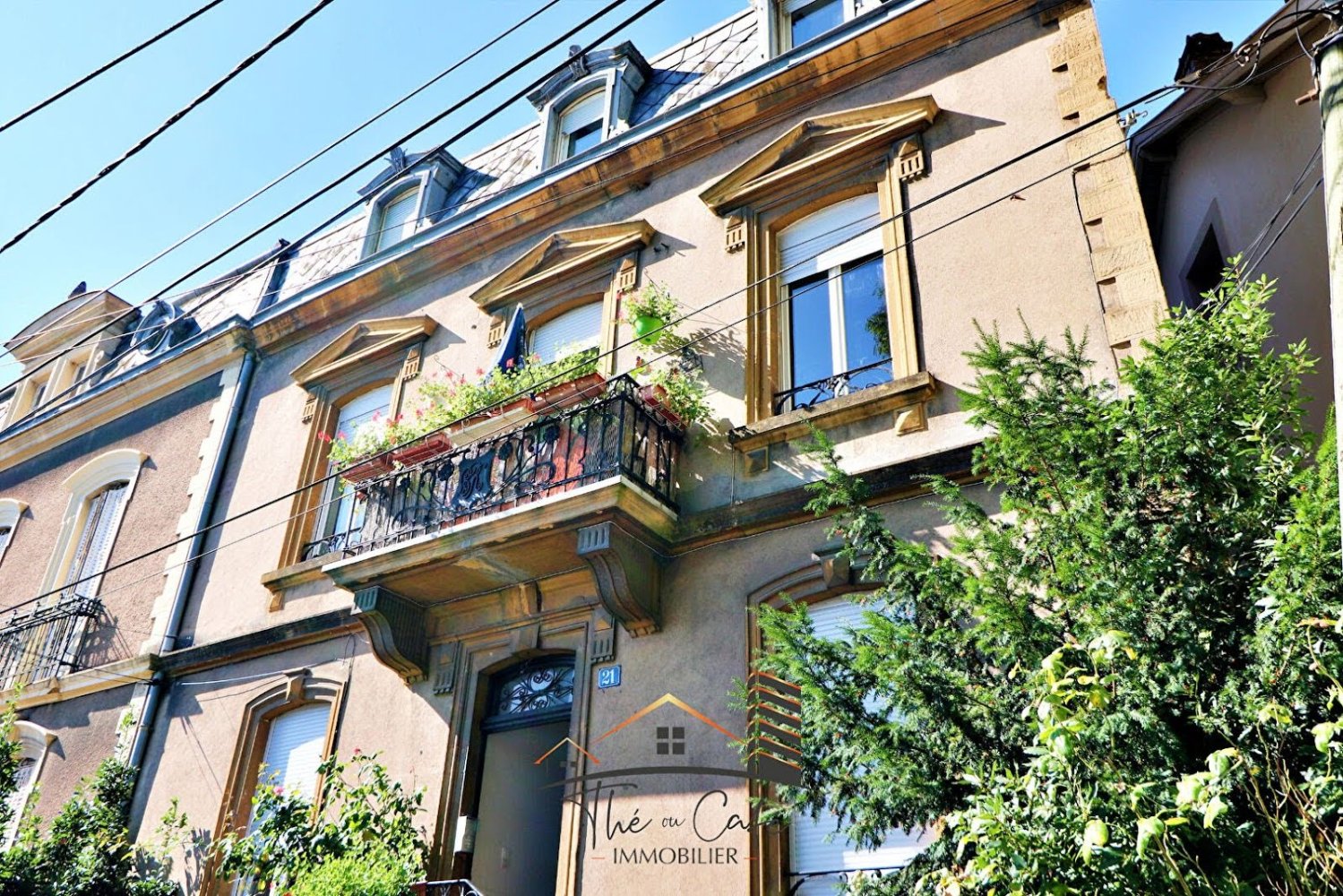 4 bedrooms Commercial property in Le Ban-Saint-Martin, France No. 90085