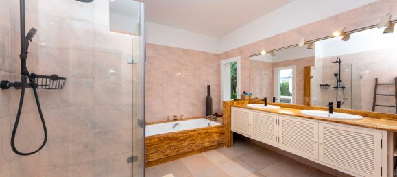 4 bedrooms House in Nova Santa Ponsa, Spain No. 60494 18