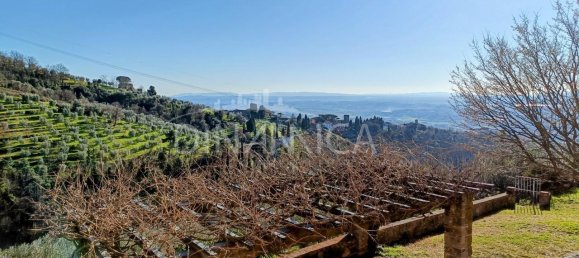 9-salle Maison à Vinci, Italy No. 238314 26