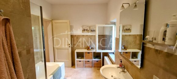 9-salle Maison à Vinci, Italy No. 238314 32