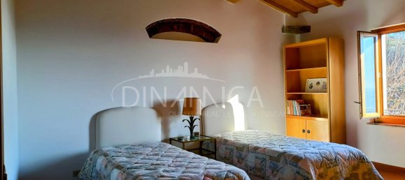 9-salle Maison à Vinci, Italy No. 238314 25