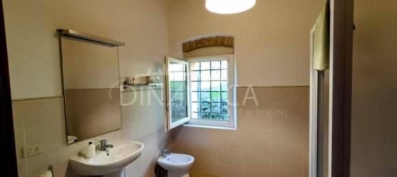 9-salle Maison à Vinci, Italy No. 238314 44