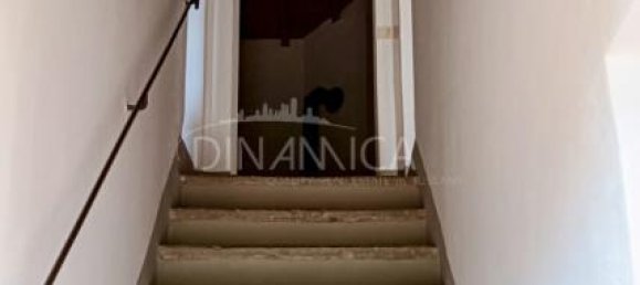 9-salle Maison à Vinci, Italy No. 238314 9