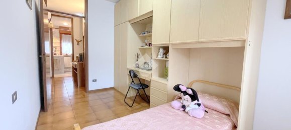 Apartamento de 4 habitaciónes en Cornaredo, Italy No. 93009 19