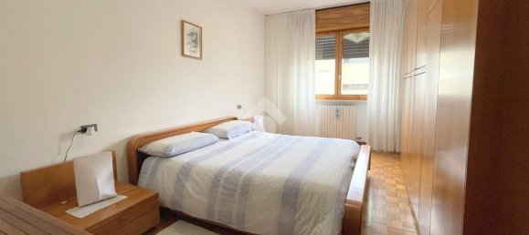 Apartamento de 4 habitaciónes en Cornaredo, Italy No. 93009 10