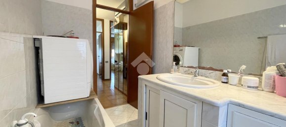 Apartamento de 4 habitaciónes en Cornaredo, Italy No. 93009 23