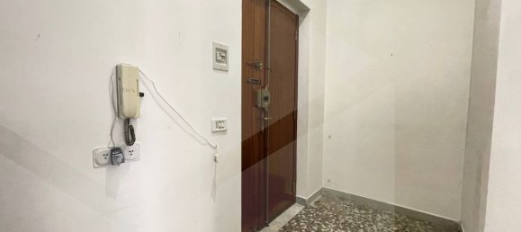 3 rooms Apartment in Bari, Italy No. 33885 16