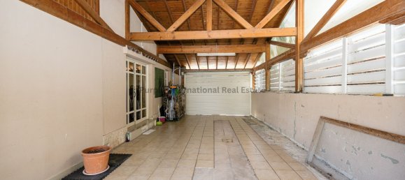 Вилла с 4 спальнями в Арадипу, Кипр № 5290 26