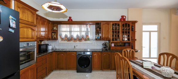 Villa de 4 dormitorios en Aradippou, Cyprus No. 5290 28