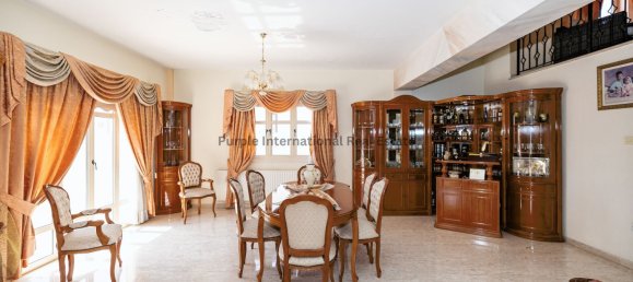 Villa de 4 dormitorios en Aradippou, Cyprus No. 5290 30