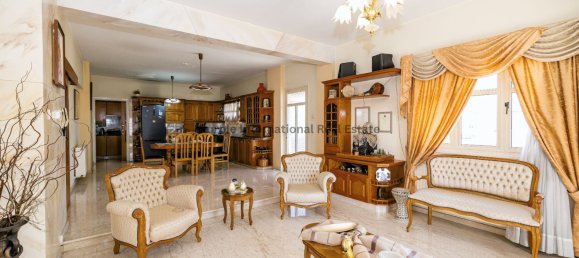 Villa de 4 dormitorios en Aradippou, Cyprus No. 5290 24