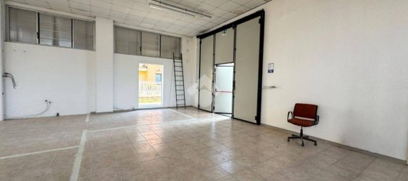 Almacén en Villanova di Camposampiero, Italy 320 m² No. 129147 14