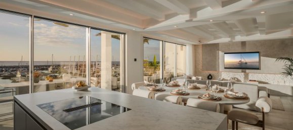 4 chambres Penthouse à Marbella, Spain No. 46465 8
