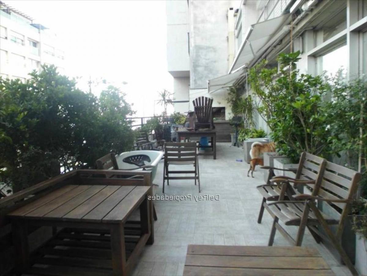 2 bedrooms Apartment in Montevideo, Uruguay No. 5592