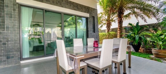 4 bedrooms Cafe / restaurant in Hua Hin, Thailand No. 6968 4