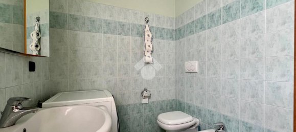 Apartamento de 2 dormitorios en Terno d'Isola, Italy No. 353057 18