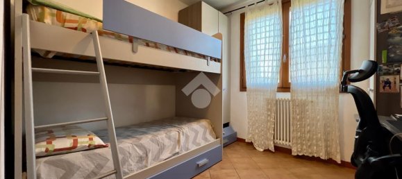 Apartamento de 2 dormitorios en Terno d'Isola, Italy No. 353057 16