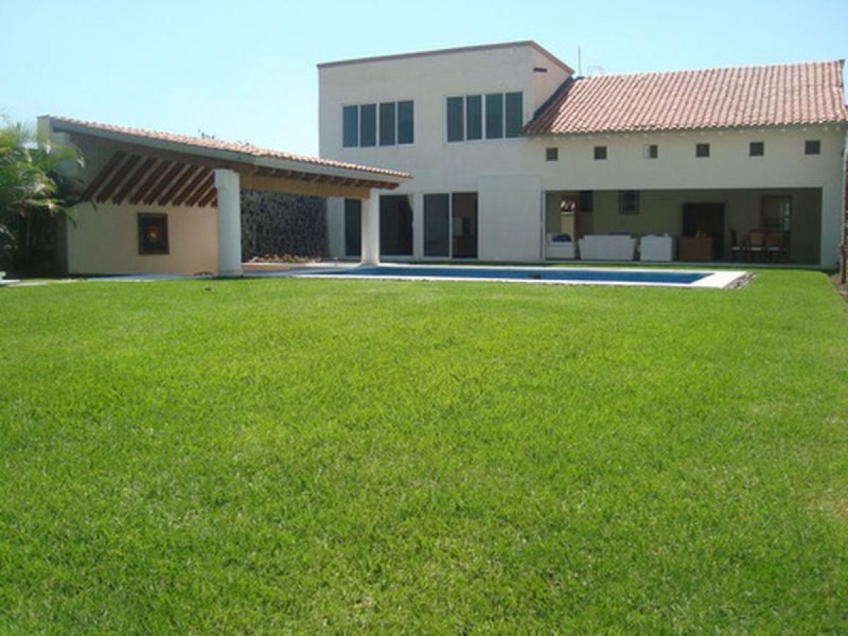 Дом с 4 спальнями в Морелос, Мексика № 174289