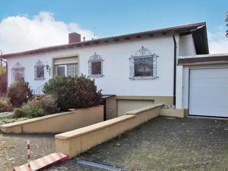 3 bedrooms House in Karlsruhe, Germany No. 35027