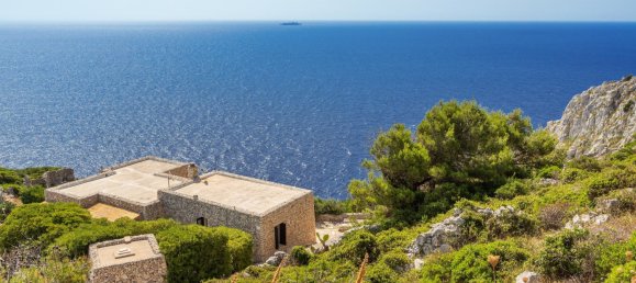 Villa de 5 dormitorios en Gagliano del Capo, Italy No. 295116 16