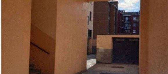 2-salle Appartement à Rozzano, Italy No. 13413 8