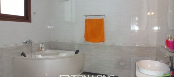 4 bedrooms House in Tay Ho, Vietnam No. 3196 10