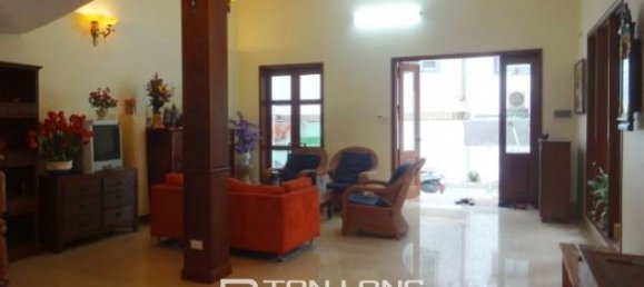 4 bedrooms House in Tay Ho, Vietnam No. 3196 7
